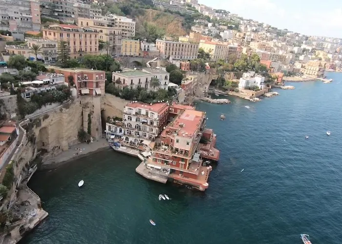 Grotta Romana Home